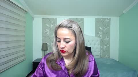 Amell Thomson online show from December 12, 10:56 am
