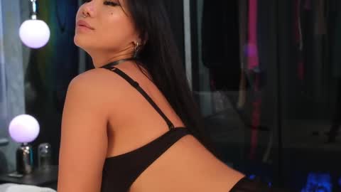 Snapshot of ami_katana chatting on March 4, 3:11 am Ami online show from March 4, 3:11 am