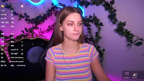 ami_lovee online show from November 2, 9:40 pm