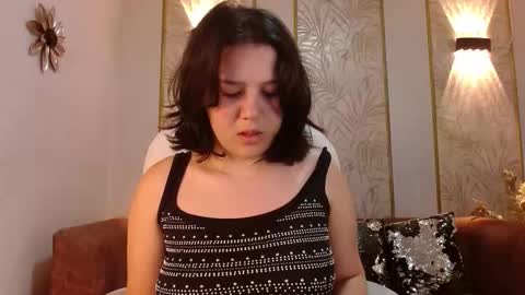 Amie  online show from October 16, 11:24 am