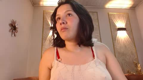 Amie  online show from September 29, 12:43 pm