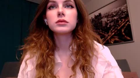 Call me Kate online show from December 3, 3:36 pm