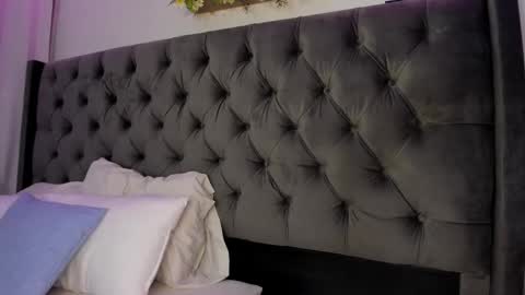 Snapshot of amiirra_ chatting on September 11, 6:25 am Amira sweet online show from September 11, 6:25 am