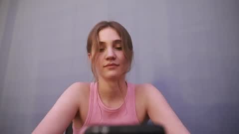 Emily online show from April 7, 5:15 pm