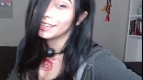 amilust online show from January 14, 5:29 pm