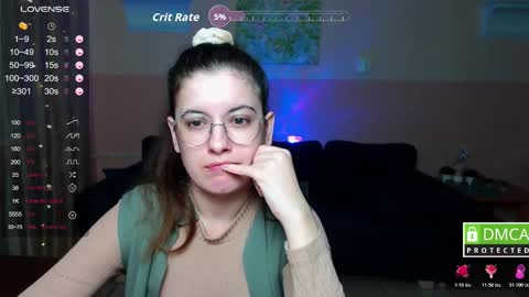 Snapshot of aminabeatris chatting on October 26, 7:15 am Amina online show from October 26, 7:15 am