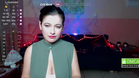 Snapshot of aminabeatris chatting on October 31, 1:04 pm Amina online show from October 31, 1:04 pm