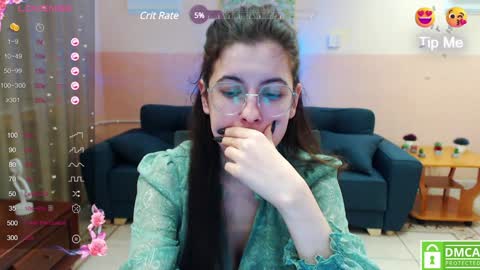 Snapshot of aminabeatris chatting on December 27, 4:55 pm Amina online show from December 27, 4:55 pm