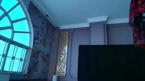 Amira online show from September 8, 3:22 pm