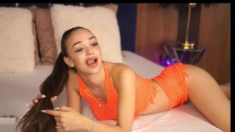 Snapshot of amiraveyl chatting on September 25, 9:12 pm Amiraveyl online show from September 25, 9:12 pm