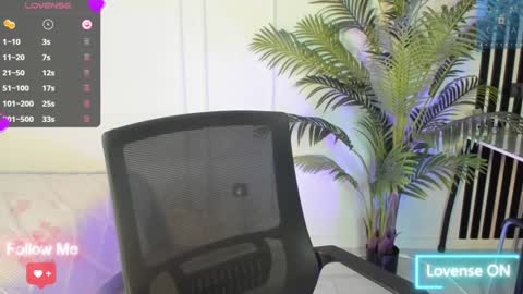 Snapshot of amiwong chatting on January 24, 3:11 am amiwong online show from January 24, 3:11 am