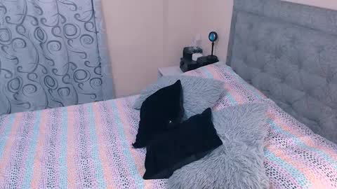 Snapshot of ammanda_ chatting on December 11, 12:02 am diana online show from December 11, 12:02 am