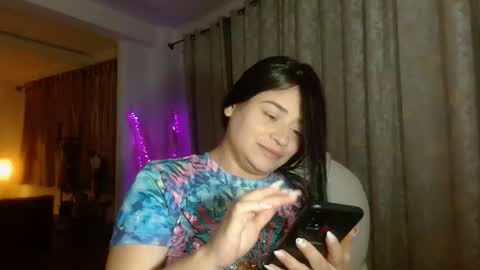 Snapshot of ammbaar1 chatting on February 3, 1:19 am Ambaar online show from February 3, 1:19 am