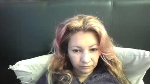 Snapshot of ammber3 chatting on January 7, 11:37 am Paula D online show from January 7, 11:37 am