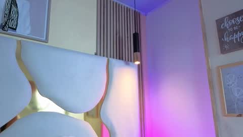 Snapshot of ammber_mjs chatting on October 14, 2:08 pm ammber_mjs online show from October 14, 2:08 pm