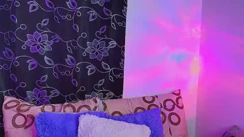 Ammelie online show from January 13, 11:31 pm