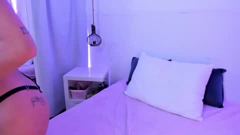 Ammy  online show from October 15, 9:17 pm