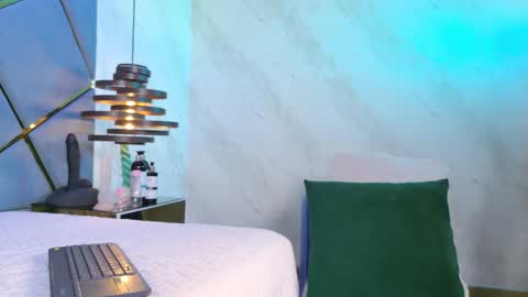 ammy durand online show from September 9, 7:35 pm