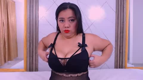 AmmyPike online show from February 7, 12:06 pm