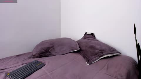 Snapshot of ammyrose_1 chatting on October 2, 6:35 pm ammy online show from October 2, 6:35 pm