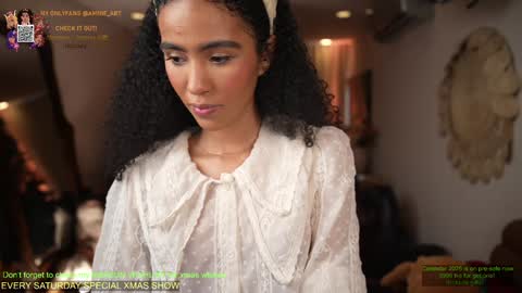 Snapshot of amnie_ chatting on December 10, 9:22 pm RETURN 30TH 100 explicit on online show from December 10, 9:22 pm