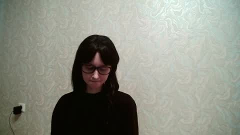 Amomira online show from April 18, 9:12 am