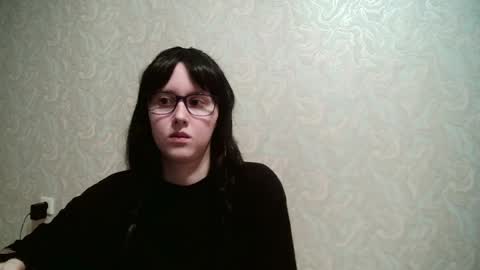 Amomira honeyx online show from March 26, 3:25 pm