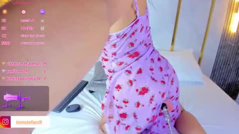 Snapshot of amor_smith_ chatting on October 11, 3:33 am Tefy online show from October 11, 3:33 am