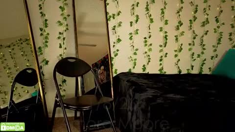 Amora Moore online show from January 12, 2:06 am