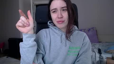 miss unforgettable online show from April 29, 2:09 pm