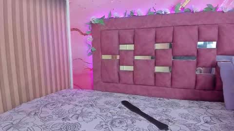 amy__rose_ online show from October 22, 3:11 am