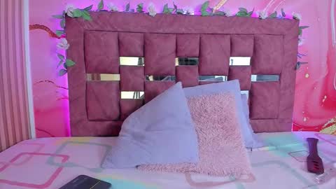 amy__rose_ online show from October 10, 3:44 am