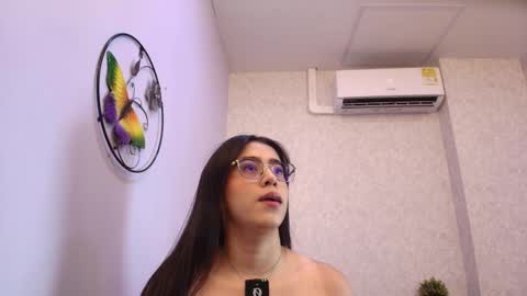 amy__wats0n online show from February 16, 7:14 pm