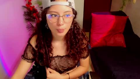 amy_adammss online show from October 2, 3:28 pm