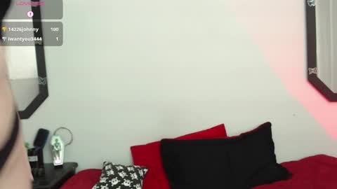 Amy online show from November 20, 7:48 pm