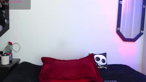 Amy online show from October 4, 5:28 pm