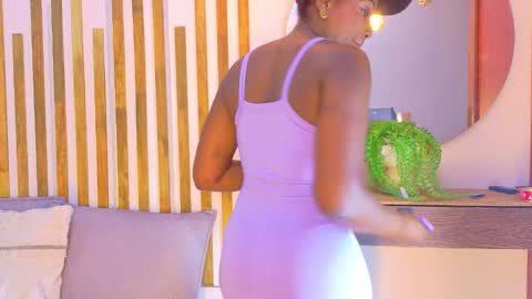  Amy online show from January 12, 11:04 am