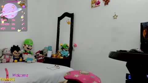 Snapshot of amy_jones07 chatting on February 23, 1:02 pm Amy online show from February 23, 1:02 pm