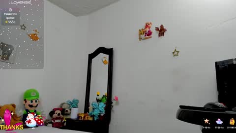 Snapshot of amy_jones07 chatting on January 2, 6:45 pm Amy online show from January 2, 6:45 pm