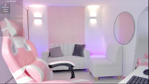 Emily online show from March 11, 1:01 pm