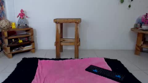 Snapshot of amy_mur chatting on October 1, 8:47 pm amy mur online show from October 1, 8:47 pm