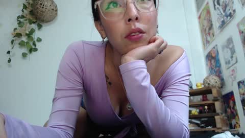 Snapshot of amy_mur chatting on September 22, 9:13 pm amy mur online show from September 22, 9:13 pm
