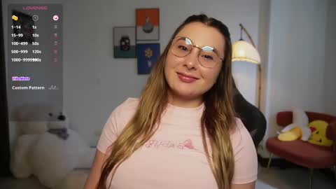 Snapshot of amy_ross1 chatting on February 15, 5:39 pm Daniela M online show from February 15, 5:39 pm