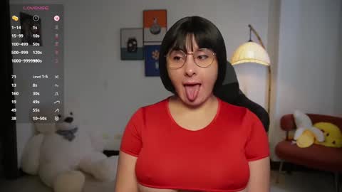 Snapshot of amy_ross1 chatting on February 19, 4:44 pm Daniela M online show from February 19, 4:44 pm