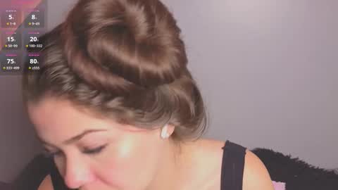 Snapshot of amy_vans_ chatting on October 30, 1:19 am Amy nickname Kirby online show from October 30, 1:19 am