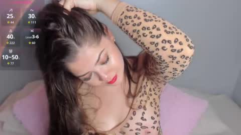 Snapshot of amy_vans_ chatting on September 23, 10:30 pm Amy nickname Kirby online show from September 23, 10:30 pm