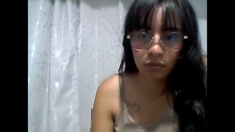 Annie online show from May 15, 5:33 am