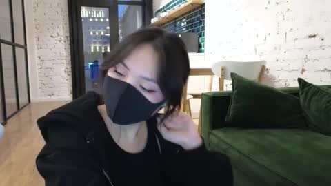 girl next door named Amy online show from February 8, 2:38 pm