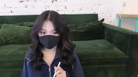 girl next door named Amy online show from February 7, 4:37 am