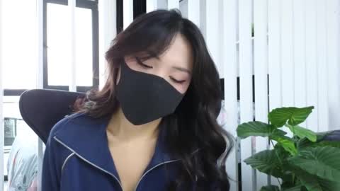 girl next door named Amy online show from February 3, 4:35 am